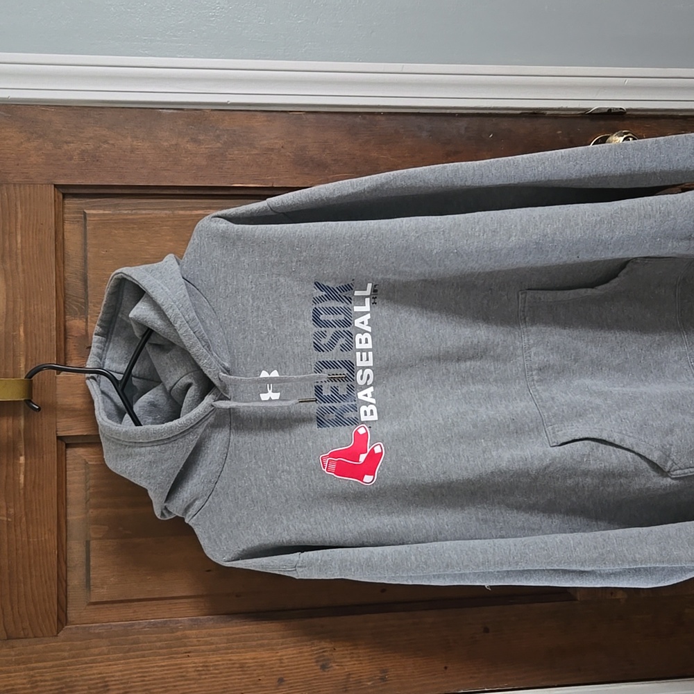 Under Armour hoodie